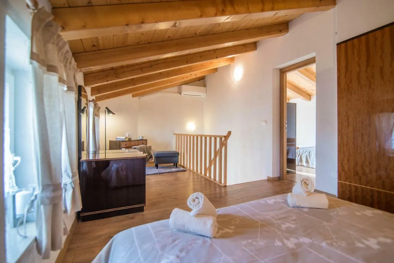 Villa House Ana Kanfanar Сasa de vacaciones